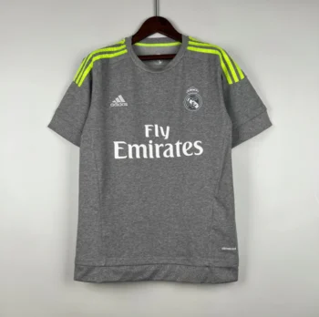 Real Madrid 15/16 Away