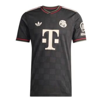 25/26 Bayern Munich Third